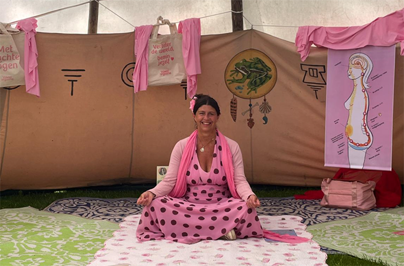 Ontsluieren met jezelf met de Zeven Sluiers